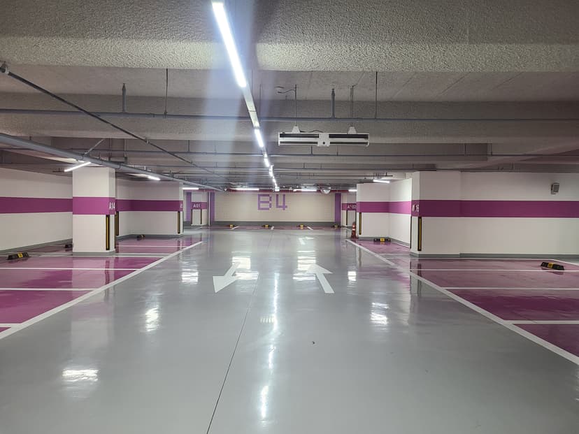 더예스클라우드 주차장 전경 3